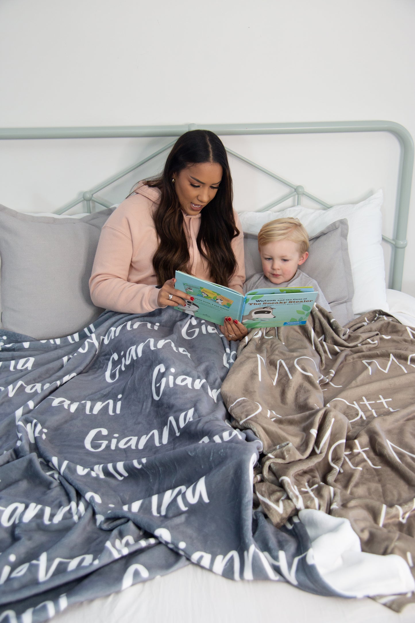 Repeating Name Blanket / Soft Minky Blanket Personalized with Name